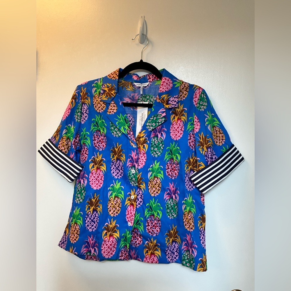 ✨Foxcroft Quinn Blue Pineapple Delight Elbow Sleeve Shirt Size Small